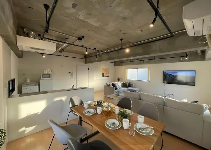 Bhotel M\'S Lea - Spacious Family Apartment Next To Peace Park